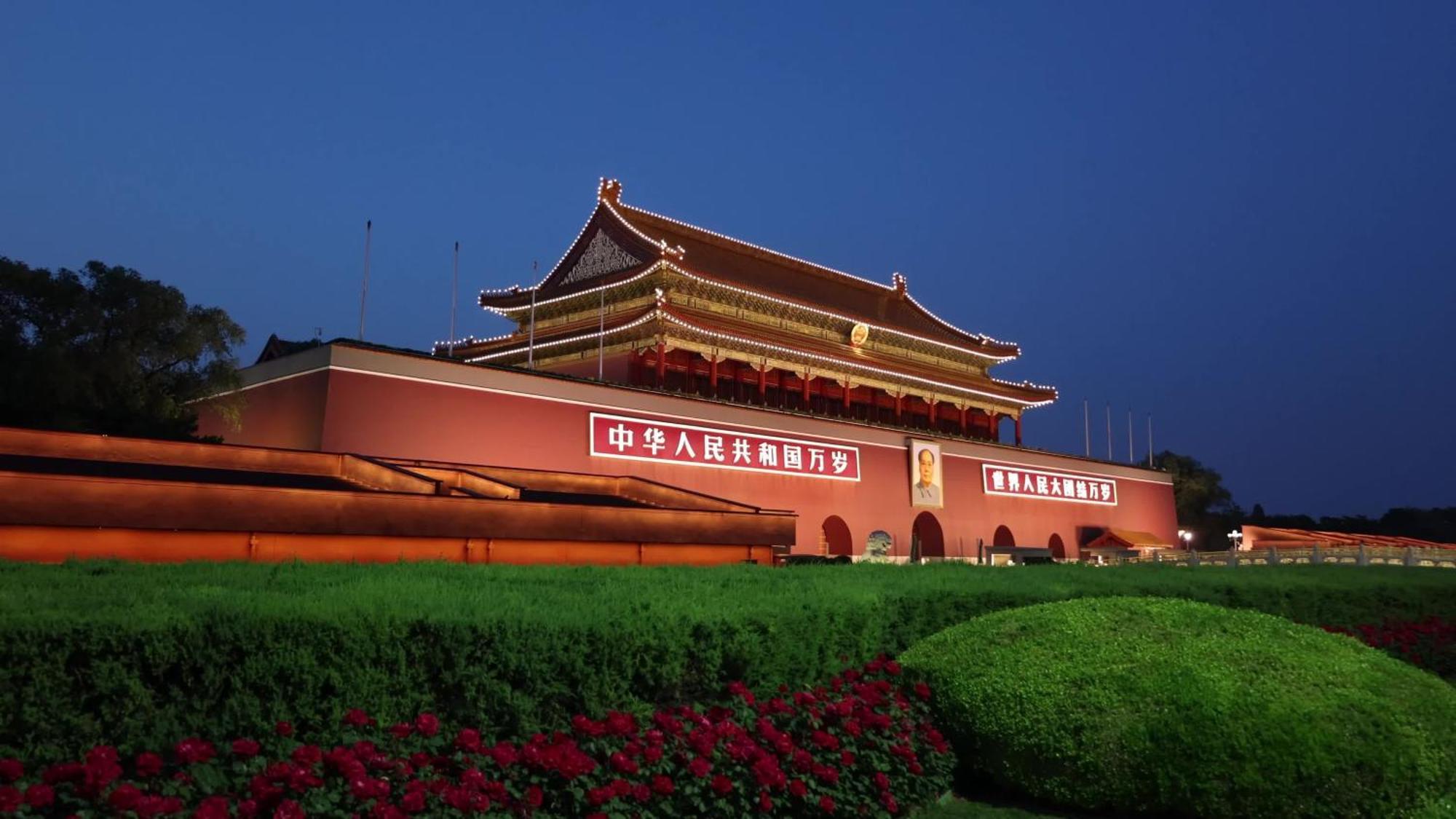 Spring Time Hostel--Nearby Tiananmen Square & Forbidden City & Wangfujing Street & Line 5,6 Subway Nearby,Free Wifi Πεκίνο Εξωτερικό φωτογραφία